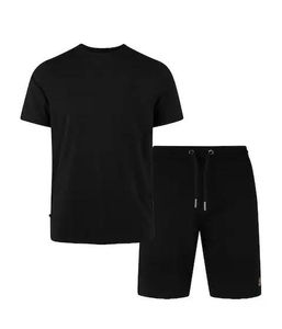 Fabricant pakistanais pas cher en gros ensemble de shorts décontractés pour hommes ensemble d'été de style classique avec logo personnalisé - Product Image 1