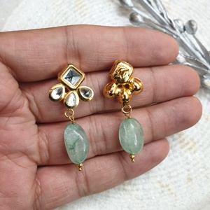 ต่างหูทรงหยดน้ำสีทอง22K สีมิ้นท์กุดัน - Product Image 4