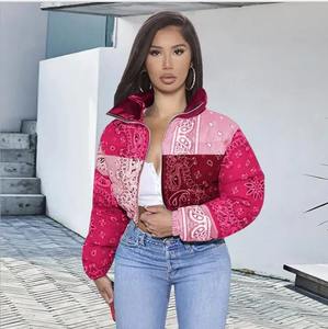 Veste pour femme de qualité supérieure, imprimée par sublimation, respirante, col montant, veste matelassée tendance, veste d'hiver courte - Product Image 5