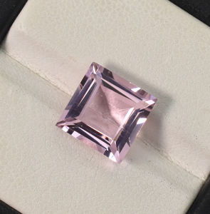 Morganite pêche carré princesse coupe 6 mm à 9 mm tailles facettes rose laboratoire pierres précieuses en vrac pour la fabrication de bijoux - Product Image 3