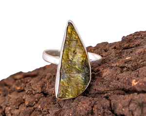 Bague en pierres précieuses de Labradorite brute pour femmes en argent sterling 925 bijoux en cristal de mariage faits à la main cadeau pour elle en gros - Product Image 5