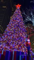 Sapin de Noël artificiel d'extérieur pour le Nouvel An 2023 avec lumières LED personnalisables étanches IP67, longueur de 5m à 40m
