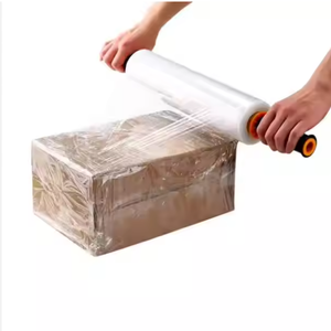 ม้วนฟิล์มยืด-แกนกระดาษใสแบบ LDPE สำหรับงานอุตสาหกรรมผลิตภัณฑ์แพ็คพาเลทสินค้าส่งออกแบรนด์ hm ของเวียดนาม - Product Image 1