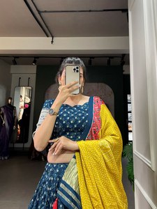 Mới Nhất Thiết Kế Bông Lụa Patola In Lehenga Choli Lụa Phong Phú Vải Với Đá Làm Việc Bollywood Bridal Mặc - Product Image 5