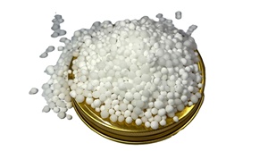 Granules d'engrais organique d'urée 46% de haute qualité de qualité agricole avec compost d'acide humique pour l'agriculture - Product Image 5