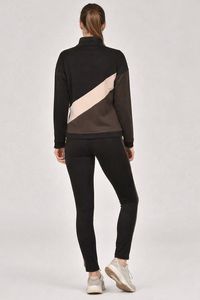 Veste coupe-vent légère imperméable pour femme, ensemble complet avec capuche pour les activités de plein air et les tenues décontractées - Product Image 5