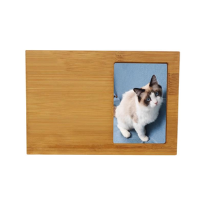Urnes en bambou pour chats et chiens Boîte en bambou faite à la main Décoration naturelle écologique pour la maison et la table Vente en gros du Vietnam - Product Image 1