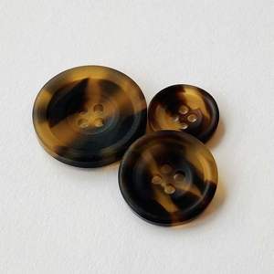 Vente en gros de boutons pression en corne de buffle, vêtements tendance, manteau, sac, décoration avec logo, boutons en corne de boeuf naturels très vendus - Product Image 4