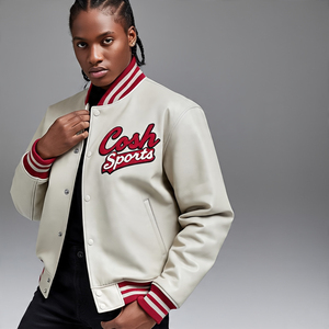 Corps en laine personnalisé pour hommes avec manches en similicuir Varsity Jacket Logo Broderie Letterman Baseball Varsity Jacket pour hommes - Product Image 4