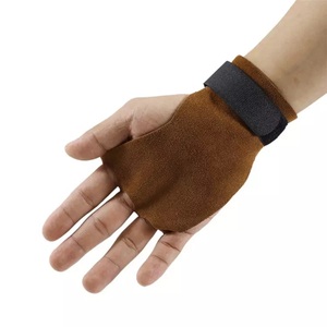 Gant d'haltérophilie GAF avec logo personnalisé Poignées de gymnastique en cuir pour exercices de gymnastique pour hommes et femmes - Product Image 6