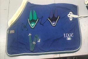 Ensemble de tapis de spectacle en molleton de cheval de fournisseur équestre de Kanpur de haute qualité sur mesure avec coussin de selle assorti Fabricant de bonnet d'oreille - Product Image 6