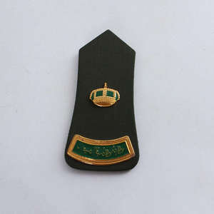 Hombreras Hechas a Mano con Detalles en Flecos Dorados para Uniformes de Vestimenta Formal y Desfiles, Hombreras en Venta - Product Image 6