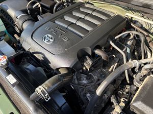 Toyota Sequoia TRD Pro 2020 Usada en Excelentes Condiciones, Motor V8 de 5.7 Litros, Tracción en las Cuatro Ruedas, Diferencial Central Bloqueable, Color Verde, Sin Modificaciones - Product Image 6