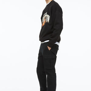 กางเกงวอร์มผู้ชายสีดำผ้าฝ้ายแบบผูกเชือกรัดเอวสวมใส่สบาย - Product Image 3