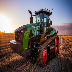 Vente en gros Fendt 1100 Vario disponible maintenant Achetez un tracteur de qualité supérieure Livraison rapide inclus idéal pour l'agriculture à grande échelle - Product Image 2
