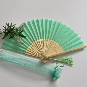 Ventilateurs pliables en bambou élégants et portables-Écologiques et élégants de Viet Fargimex - Product Image 6