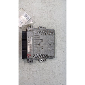 MOTEUR CENTRAL PEUGEOT Ranch 3ème Série 9676761080/S180075002/SID807 9HL diesel 1560 (08>) - Product Image 1