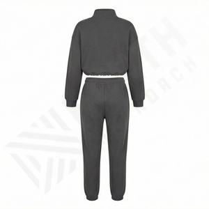 Conjunto de Sudadera con Capucha Corta y Pantalones Acampanados de Dos Piezas para Mujer, Estilo Vintage, Color Sólido, Invierno 2026, Personalizable con Logotipo, Traje Deportivo de Algodón y Forro Polar - Product Image 2