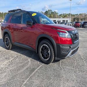 Nissan Pathfinder Rock Creek 2024, Limpio y Económico - Product Image 2