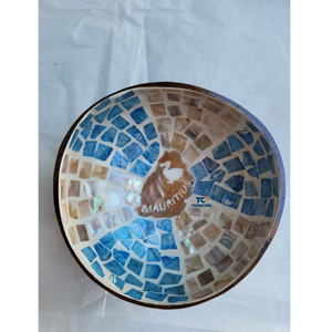 Bol en noix de coco naturel gravé à la main bol en coquille de noix de coco sculpté unique avec un design créatif pour la nourriture - Product Image 5