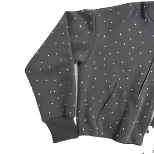 New Custom Best Quality & Breathable Winter Street Wear Solid Everyday Casual Polyester Cotton Rhinestone Tracksuit - Product Image 3