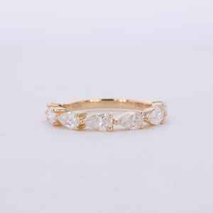 Anillo de Oro Amarillo de 14K con 7 Piedras, Corte Pera, Diamante Cultivado en Laboratorio, Anillo de Media Banda para Aniversario, Promesa, Novia, Regalo Fino para Joyería de Boda - Product Image 1