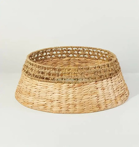Jupe d'arbre de Noël tissée à la main au Viet Nam Top Selling Asia Factory Seagrass Red Trim Collier d'arbre de Noël - Product Image 6