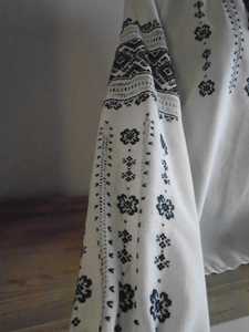 Blusa tradicional ucraniana Vyshyvanka para mujer, camisa de lino bordada a mano, Ropa Étnica elegante, talla XL, lavable Natural - Product Image 6