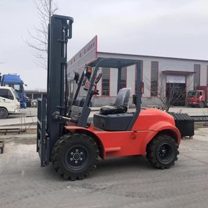 Montacargas Diésel Nuevo en Venta, 4x4, Contrapesado, Cabina Cerrada, Mástil de Dos Etapas, Neumáticos para Construcción - Product Image 4