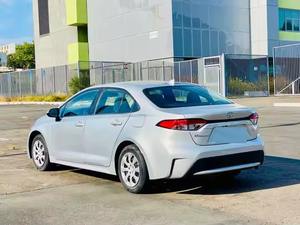 2022 pour Toyota Corolla SUV assez utilisé direction gauche boîte de vitesses automatique moteur Turbo essence électrique gaz sièges en cuir - Product Image 3