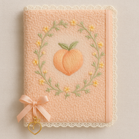 LABON Cahier brodé pêche Couverture en peluche Journal A5 mignon avec bande élastique bord dentelle et breloque pêche