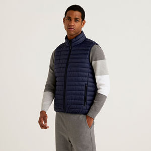 Design à la mode nouveauté gilet bouffant Logo imprimé personnalisé disponible différentes tailles hommes gilet bouffant service OEM - Product Image 4