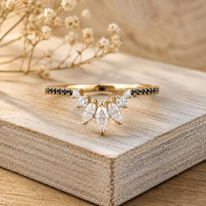 Bague Courbe Romantique en Or Massif 14K avec Diamant Noir de Laboratoire Taille Marquise 0,63 Carat E-F VS, Sertie à Griffes, Cadeau de Mariage - Product Image 2