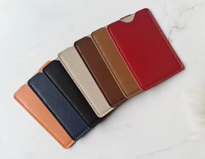 Cartera de cuero Crazy Horse para hombre de alta calidad personalizada con cierre abierto Mini tarjetero inteligente delgado y diseño de longitud corta - Product Image 2