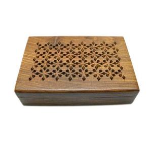 Boîtes décoratives pour la maison faites à la main coffre au trésor en bois artisanat article cadeau boîte en bois vente chaude produit Standard de haute qualité - Product Image 2