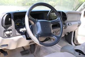 Chevrolet Tahoe LS 4x4 Coupé 2024 Usado, Cuero Oscuro, R15, Techo Panorámico, en Venta - Product Image 5