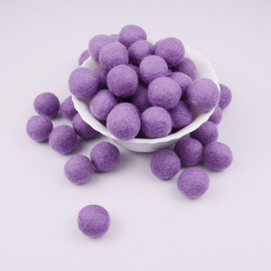 ขนแกะสีม่วง2.2ซม. สำหรับตกแต่งเทศกาลงานประดิษฐ์ทำมือขนสัตว์ธรรมชาติจากโรงงานขายส่งสำหรับตกแต่งคริสต์มาส - Product Image 1