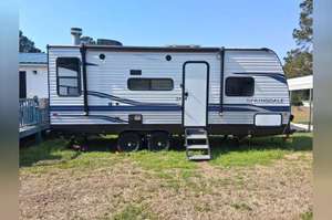 Used 2025 F-o-r-e-s-t R-i-v-e-r Wildwood H-e-r-i-t-a-g-e G-l-e-n R-O-O-S-T43 - Product Image 4