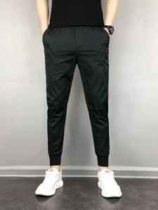 Pantalon de survêtement unisexe en coton imprimé d'automne et d'hiver avec poignets élastiques leggings de jogging décontractés avec cordon de serrage Ins de sport - Product Image 2