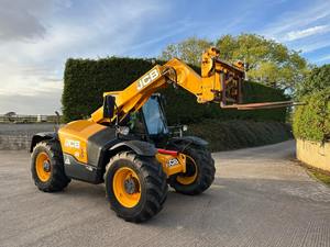 รถยกเทเลเลอร์ JCB 526-56ใช้งานได้ดีรถยกเทเลเลอร์ - Product Image 6