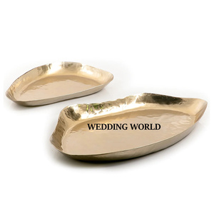 Bandeja de chocolate chapada en oro Bandeja de chocolate hecha a mano de alta calidad Bandeja de chocolate de nuevo diseñador con estilo clásico - Product Image 1