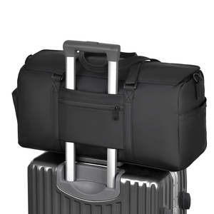 Grand sac polochon à compartiment principal personnalisé professionnel pour matériel de nylon durable de football - Product Image 4