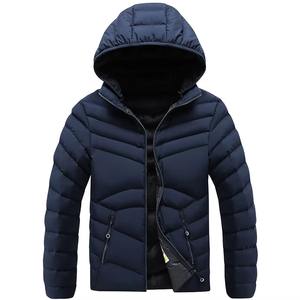 เสื้อแจ็คเก็ตพัฟเฟอร์หนาแบบมีฮู้ดกันน้ำสำหรับผู้ชาย สไตล์สตรีทแวร์ พร้อมโลโก้ด้านหน้า แฟชั่นลำลองสำหรับฤดูหนาว - Product Image 2