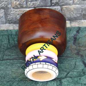 Bol à chocolat rond en bois avec LOGO personnalisé pour servir un casse-noix peint à la main pour l'Aïd, Noël et Pâques - Product Image 3