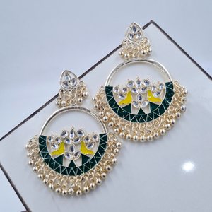 ตุ้มหูอัลลอยด์ทันสมัย9สีเครื่องประดับแฟชั่นน้ำหนักเบาดีไซน์หรูหราแบบดั้งเดิมสำหรับผู้หญิงขายส่ง - Product Image 1