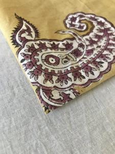 Tissu en coton imprimé à la main, motif floral paisley buta |   Tissu ethnique indien jaune moutarde - Product Image 3