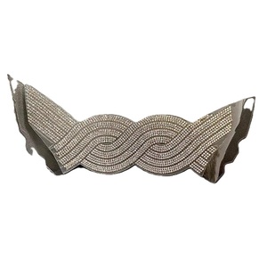 Pantuflas y sandalias de mujer con parte superior de TPU, muy vendidas, con pedrería, varios estilos, materiales para calzado, accesorios y adornos - Product Image 1