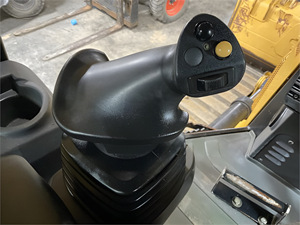 Matériel de terrassement bien entretenu, Caterpillar D4K2 LGP d'occasion pas cher de 2015 à vendre avec livraison - Product Image 2