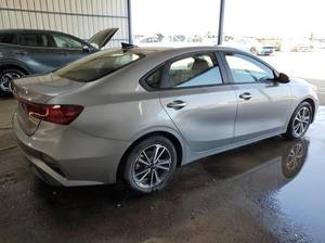 ÚNICAMENTE USADO 2023 K I A FORTEE LX - Product Image 4