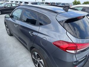 Hyundai Tucson 1.6T Limited AWD 2016 - Product Image 6